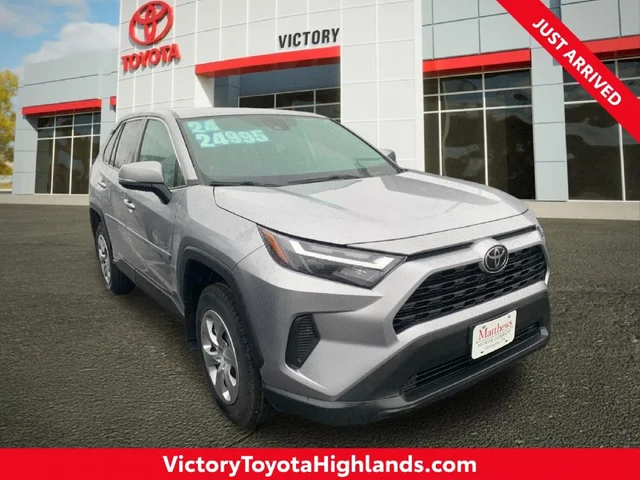 2024 Toyota RAV4 LE