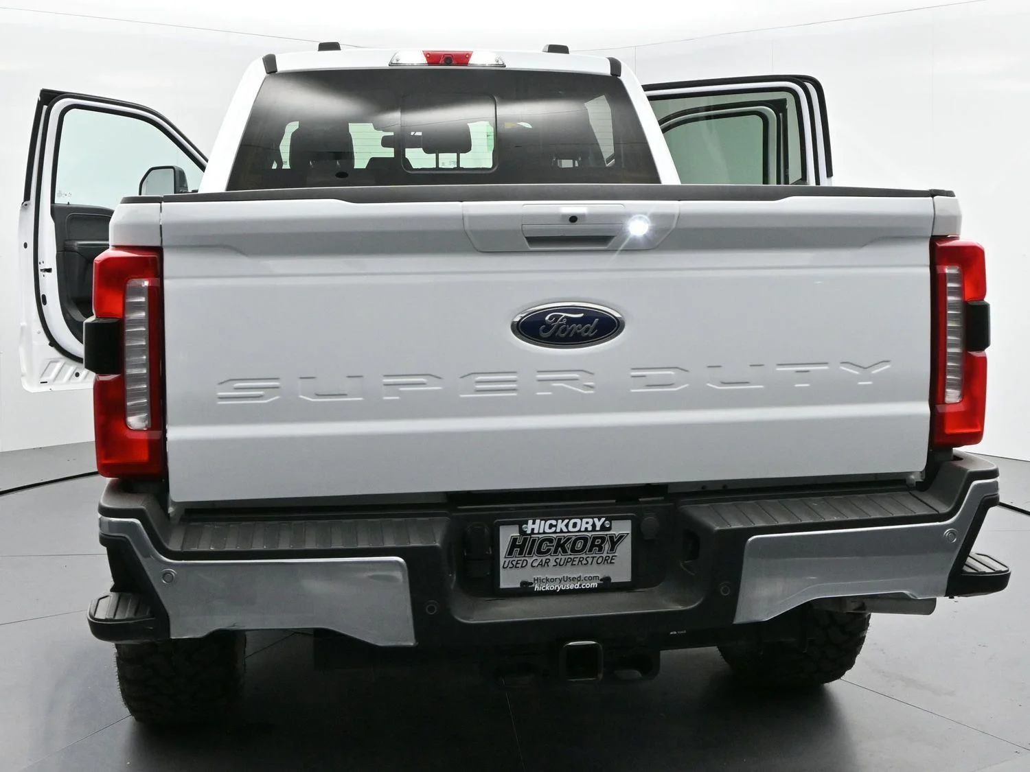 Used 2024 Oxford White Ford LARIAT image 35