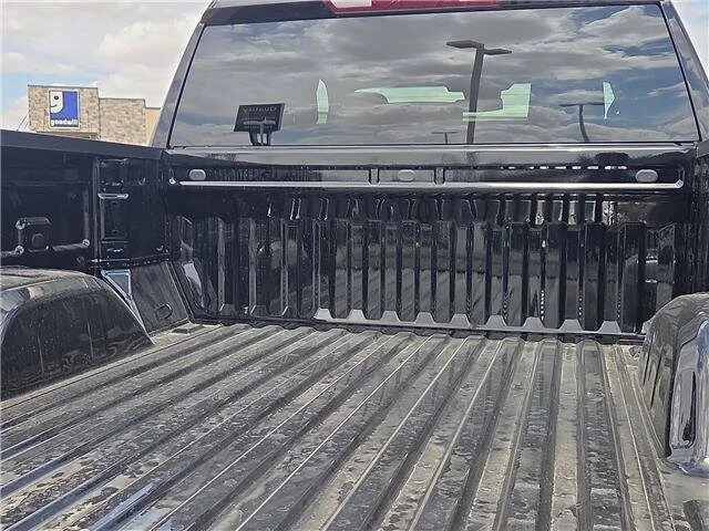 New 2026 Onyx Black GMC SLT image 9