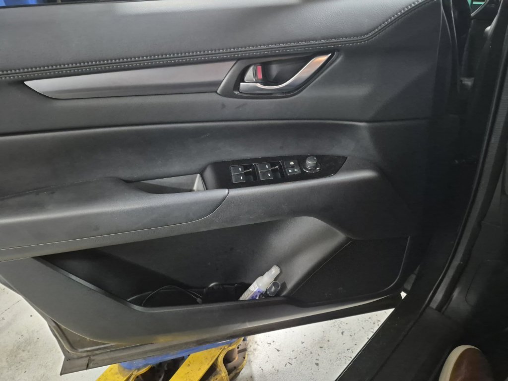 Used 2024 Gray Mazda 2.5 S Select Package image 5