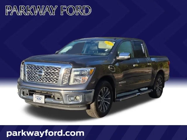 2017 Nissan Titan