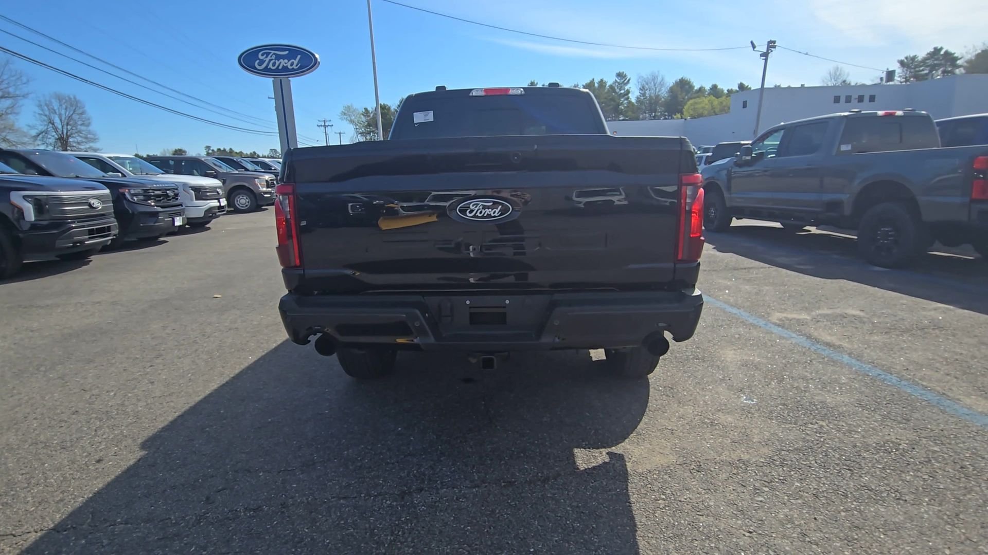 New 2026 Agate Black Metallic Ford XLT image 18