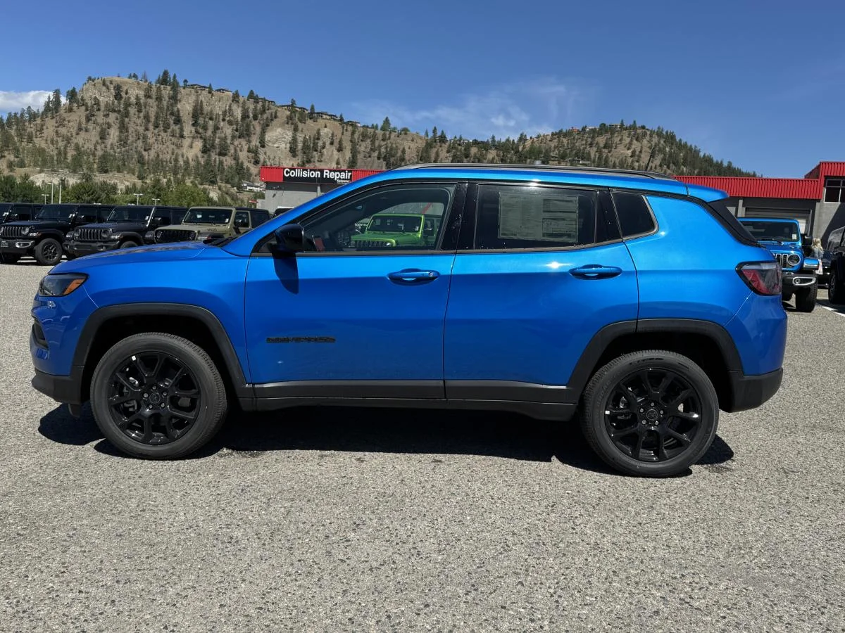 New 2026 Blue Jeep North image 9