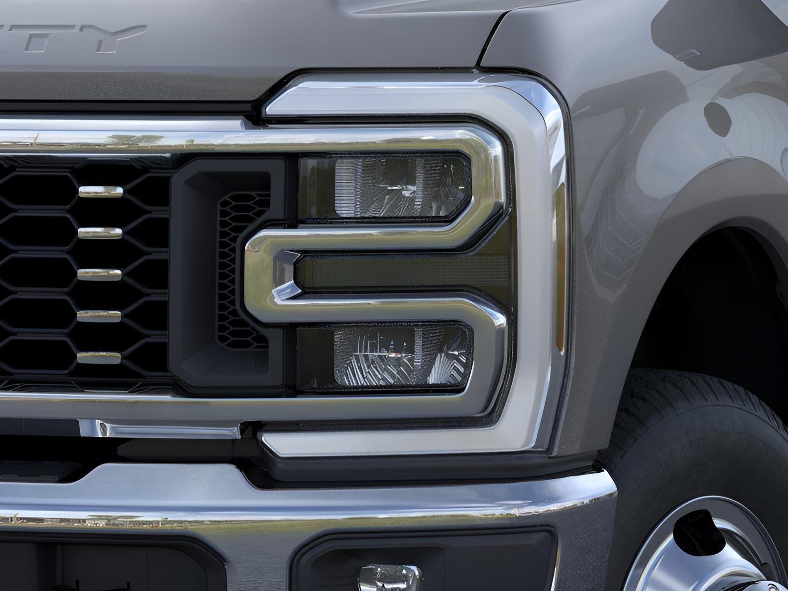 New 2026 Carbonized Gray Metallic Ford F-350® Lariat® image 18