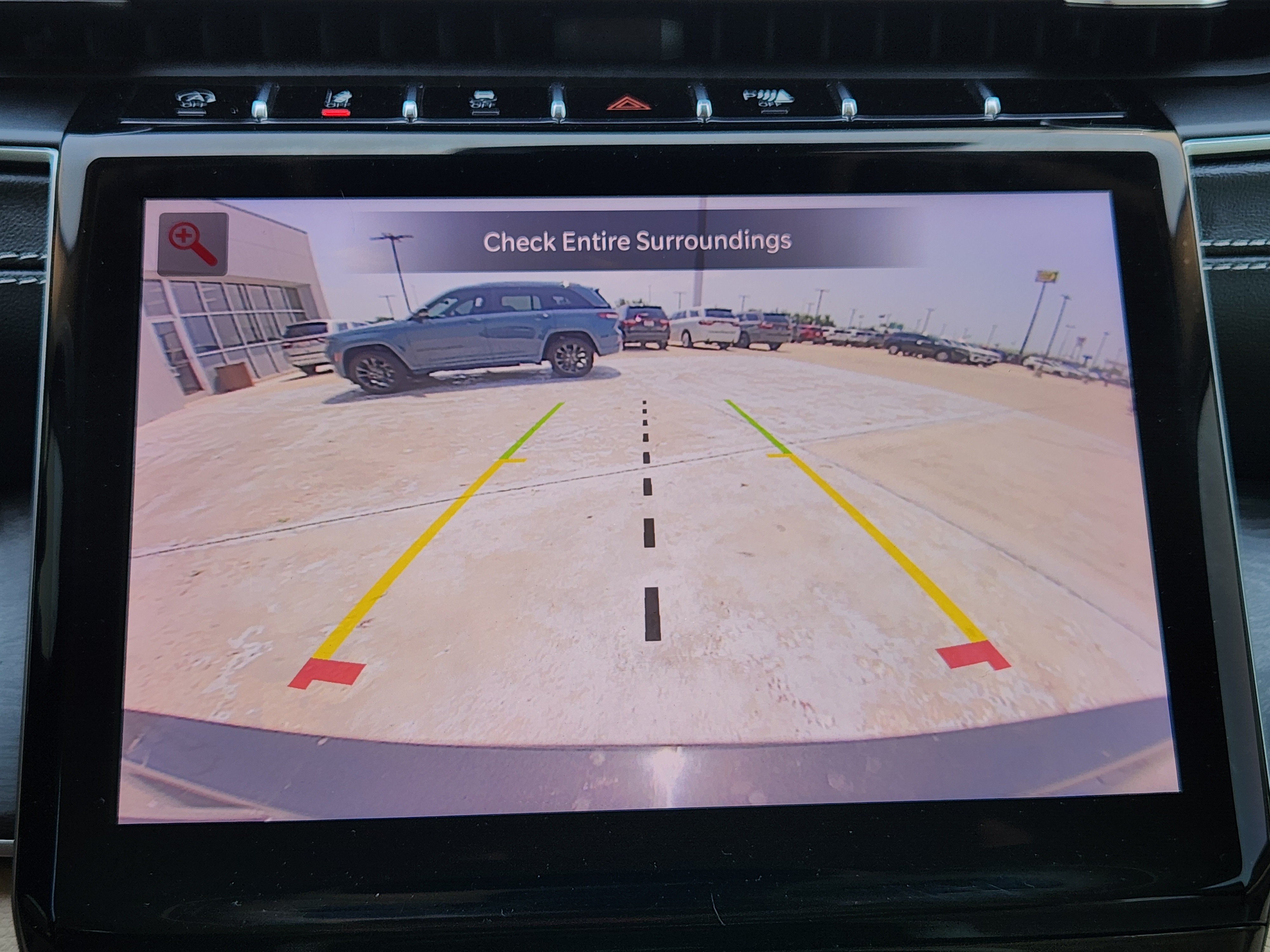 Used 2021 Rocky Mountain Pearlcoat Jeep Limited image 21