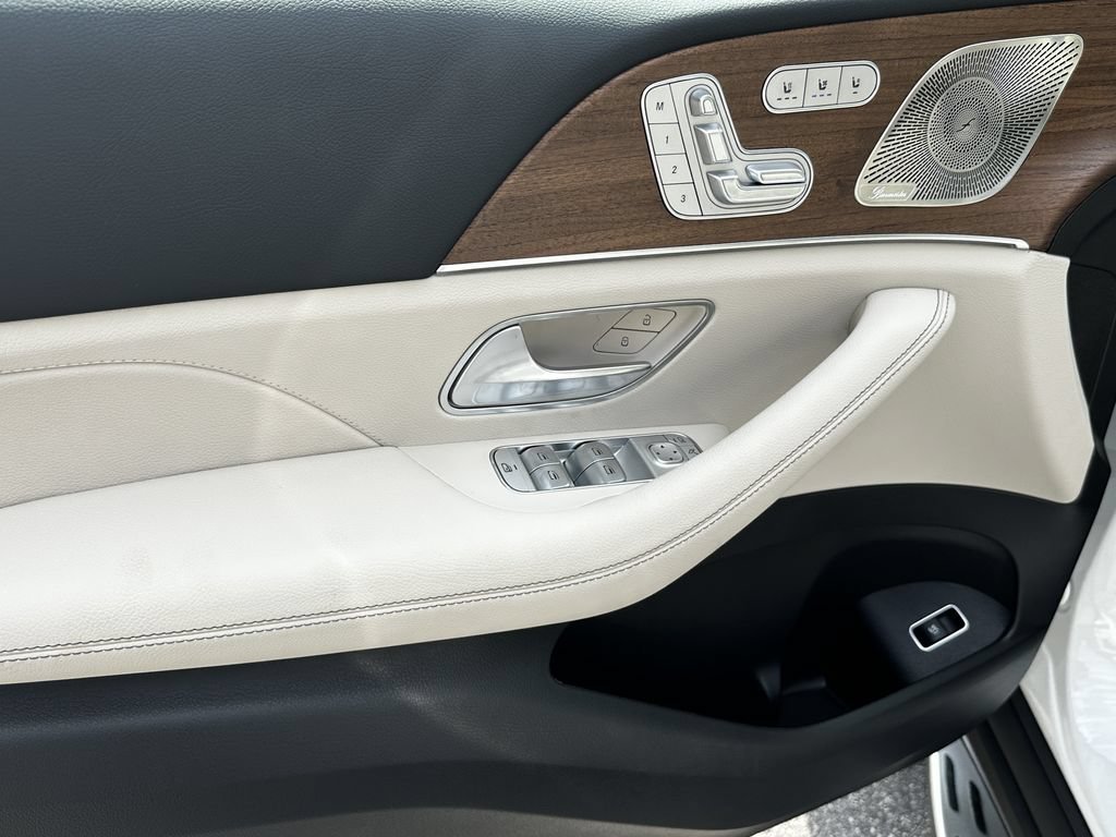 New 2026 Polar White Mercedes-Benz GLS 450 image 50