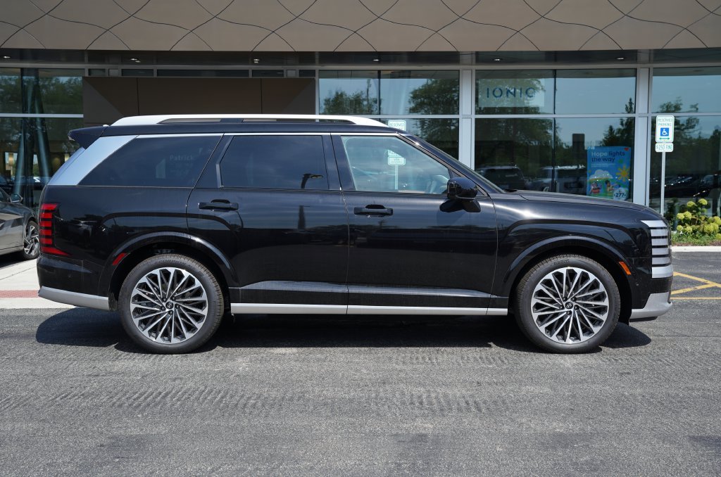 New 2027 Abyss Black Pearl Hyundai Calligraphy image 20