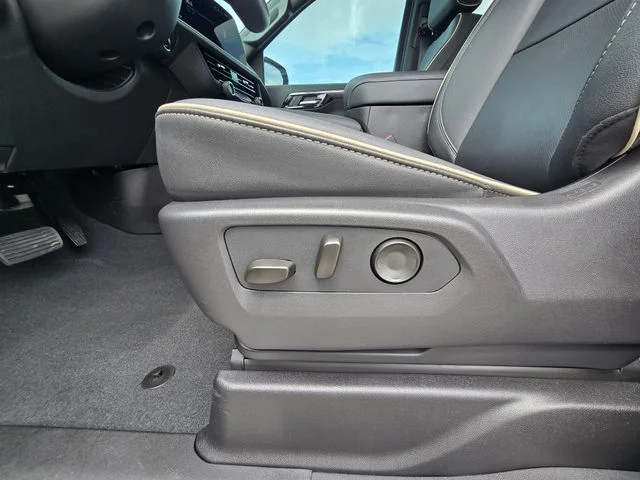 Used 2025 Beige Chevrolet Premier image 24