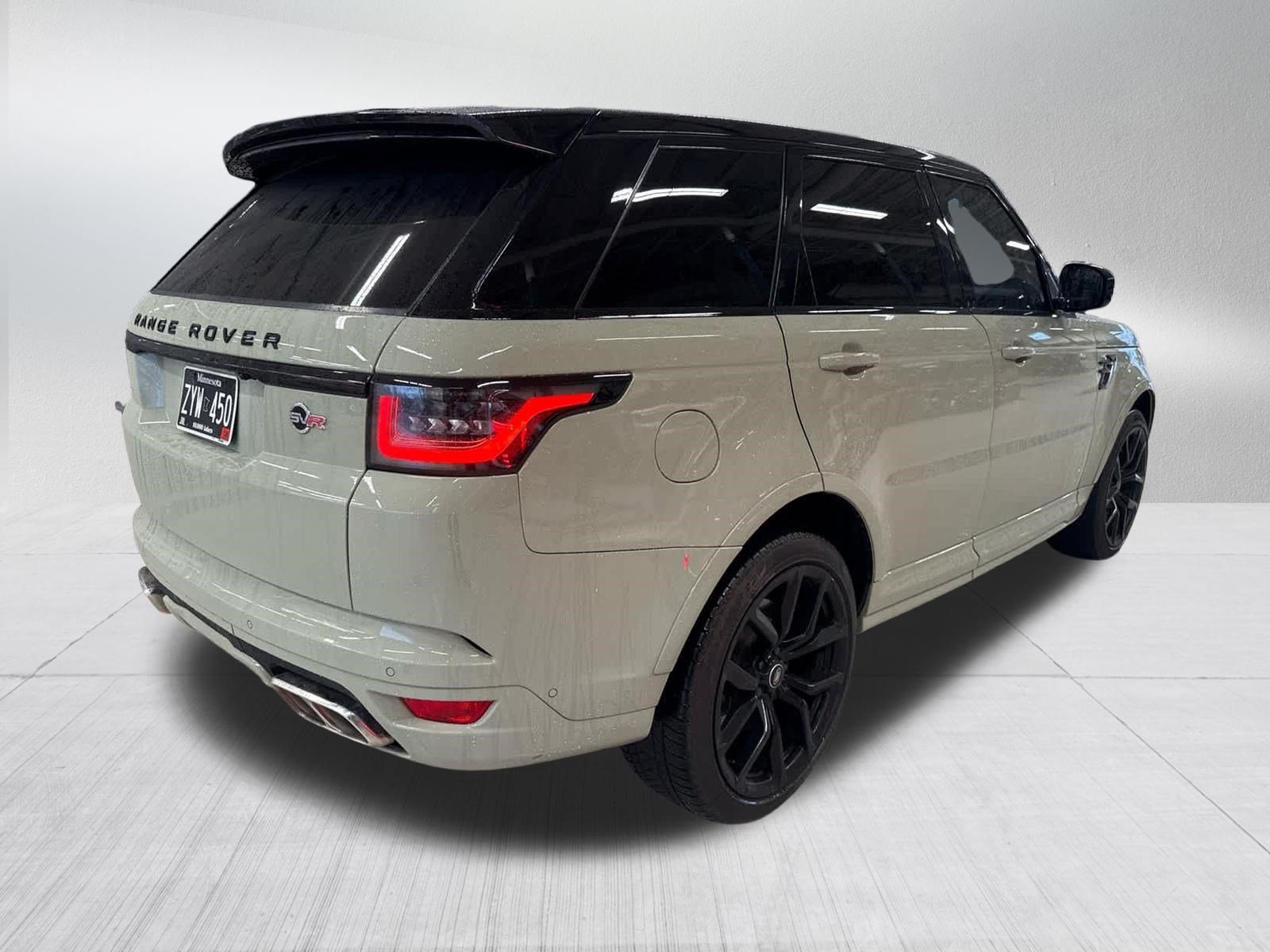 Certified Used 2022 SVO Premium Palette Green Land Rover SVR image 4