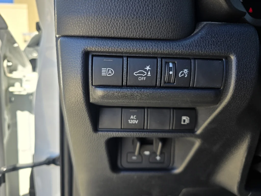 Used 2025 Ice Cap Toyota 1958 image 18