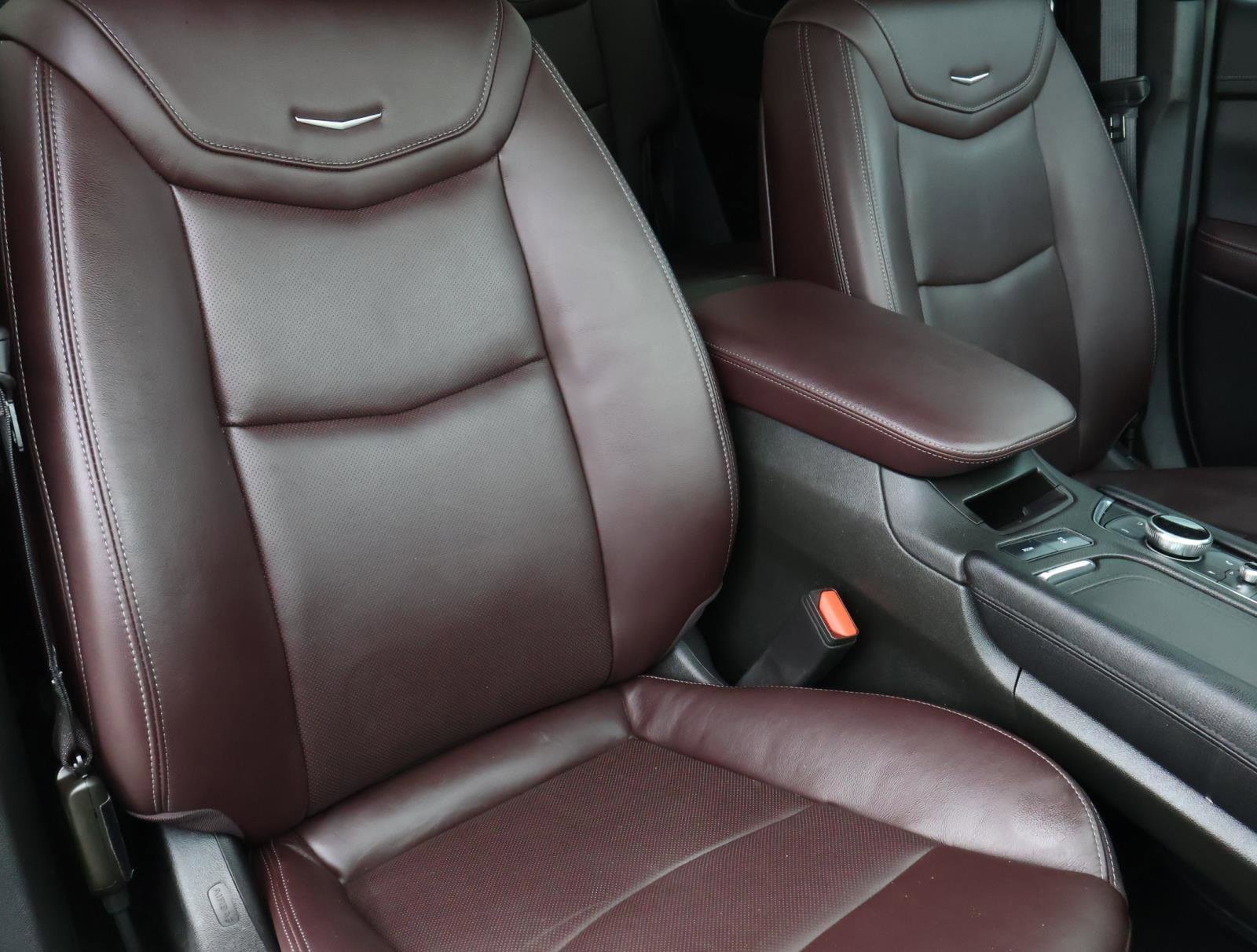 2024 Cadillac XT6 Premium Luxury - Photo 21