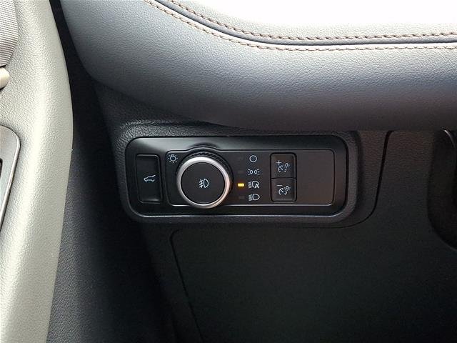 New 2026 Star White Metallic Tri-Coat Ford Active image 35
