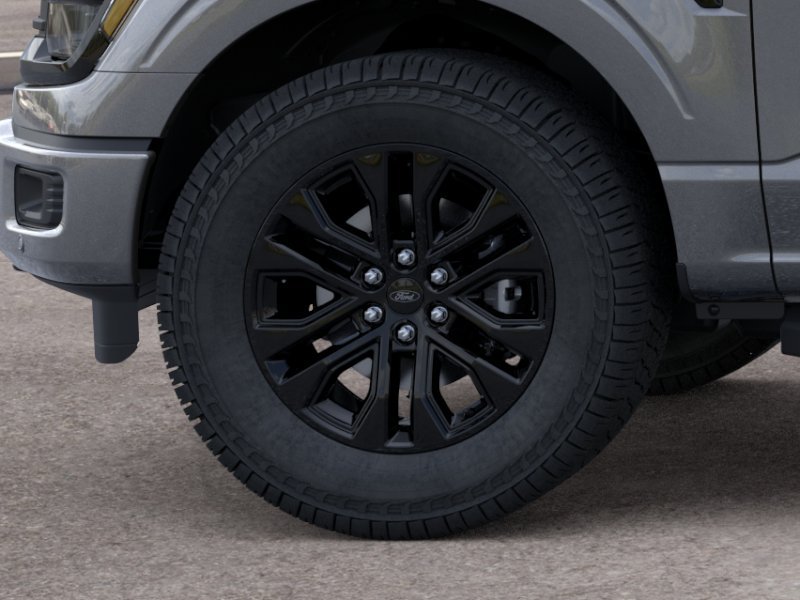 New 2026 Carbonized Gray Metallic Ford XLT image 47