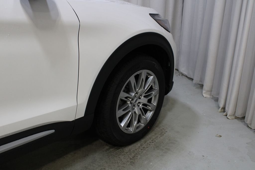2026 Ford Explorer Platinum - Photo 30