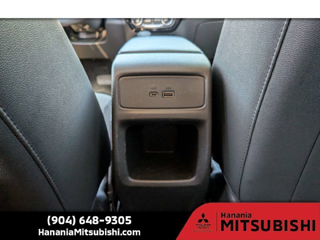 Used 2025 White Chevrolet LT image 13