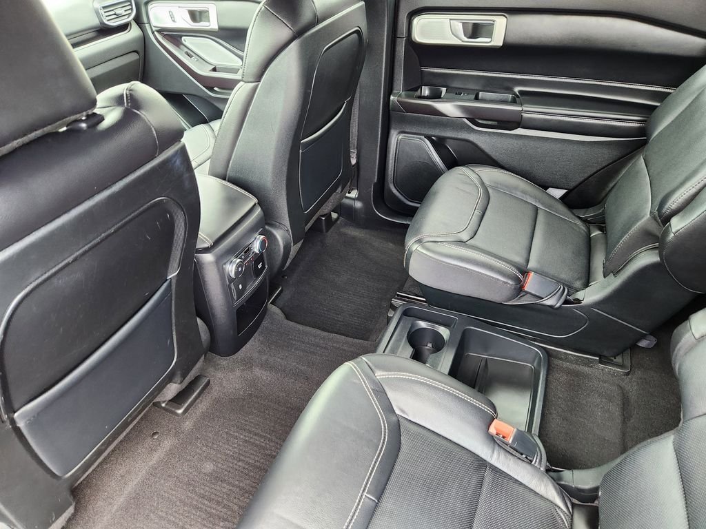Used 2020 Silver Ford ST image 26