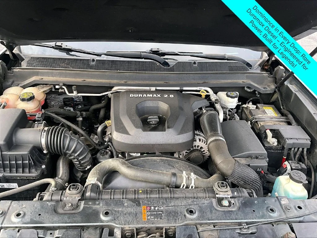 Used 2018 Gray Chevrolet Z71 image 9