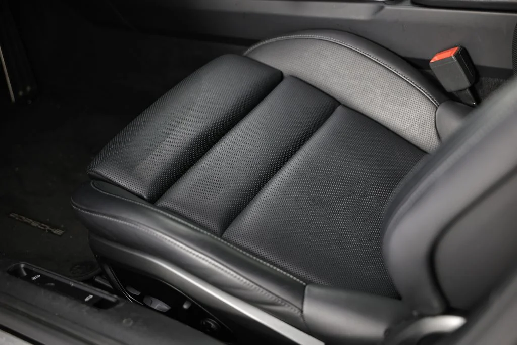 Used 2020  Porsche Carrera S image 28