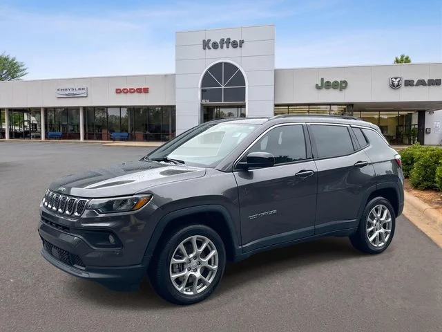 2023 Jeep Compass Latitude Lux