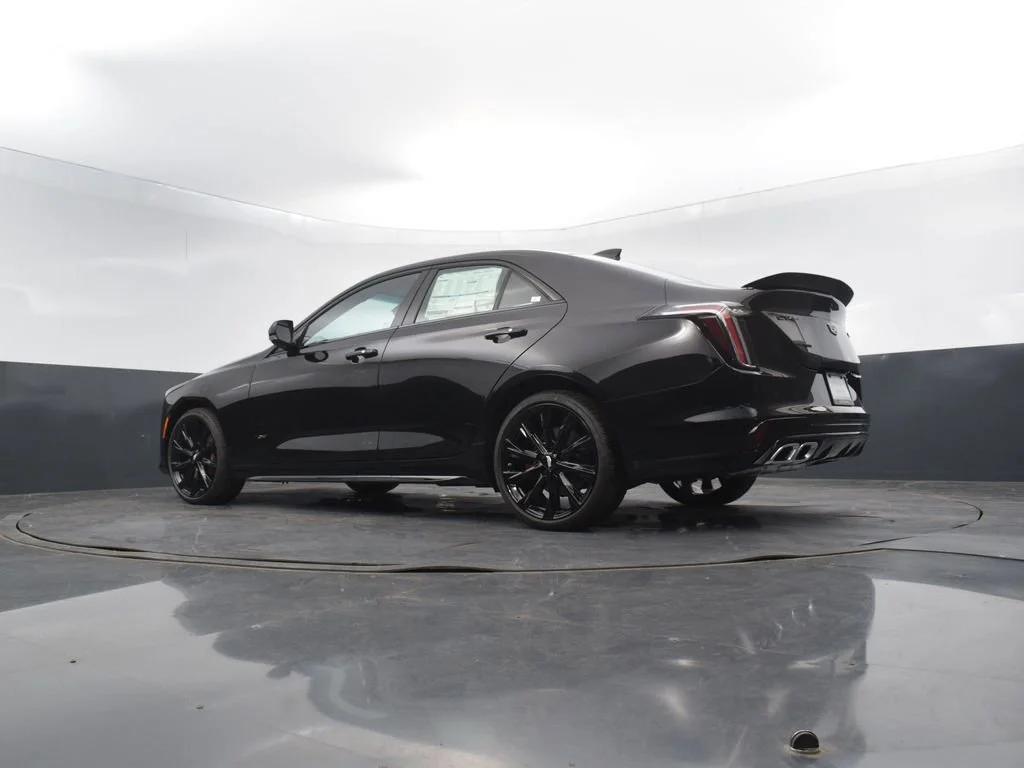 2025 Cadillac CT4 V-Series - Photo 47