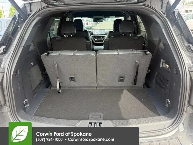 New 2026 Carbonized Gray Metallic Ford Tremor image 16