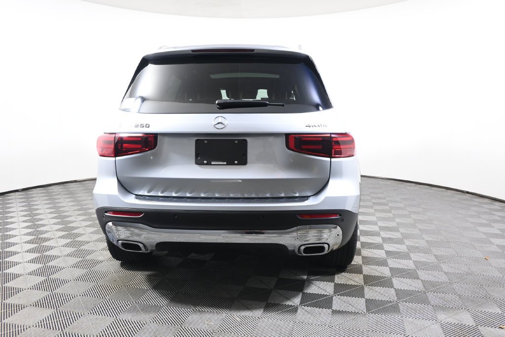 New 2026 Cirrus Silver Metallic Mercedes-Benz GLB 250 image 6
