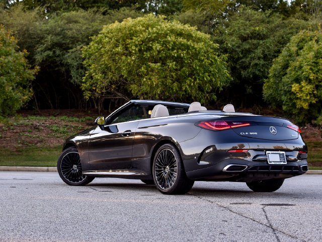 Used 2024 Gray Mercedes-Benz CLE 300 image 6
