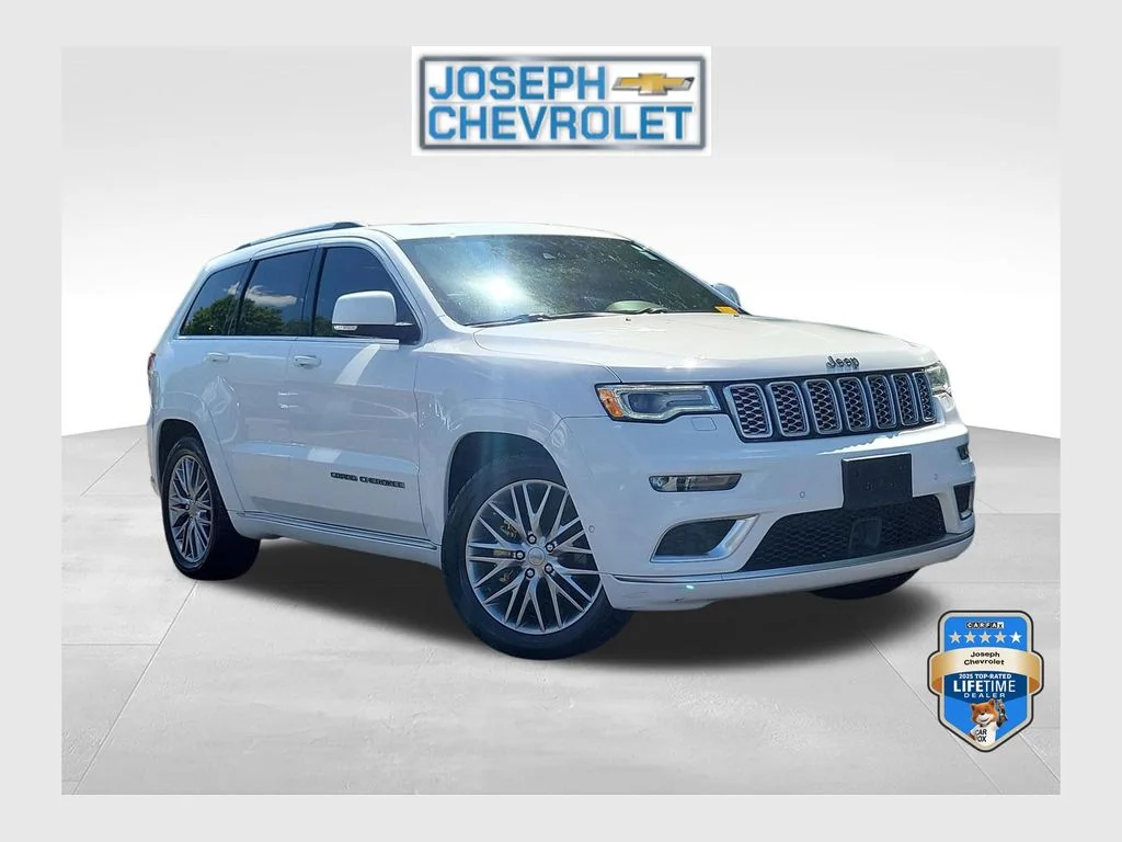 Used 2017 White Jeep Summit image 1