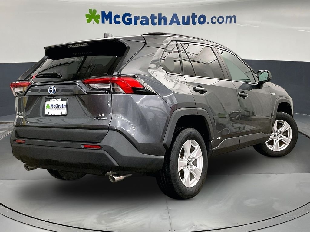 Used 2020 Gray Toyota LE image 16