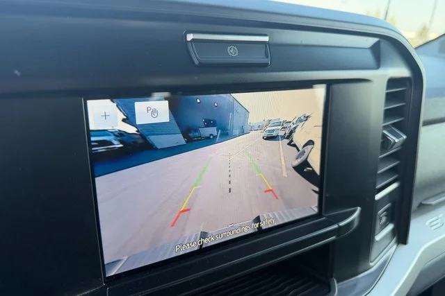 Used 2025 Gray Ford XLT image 26