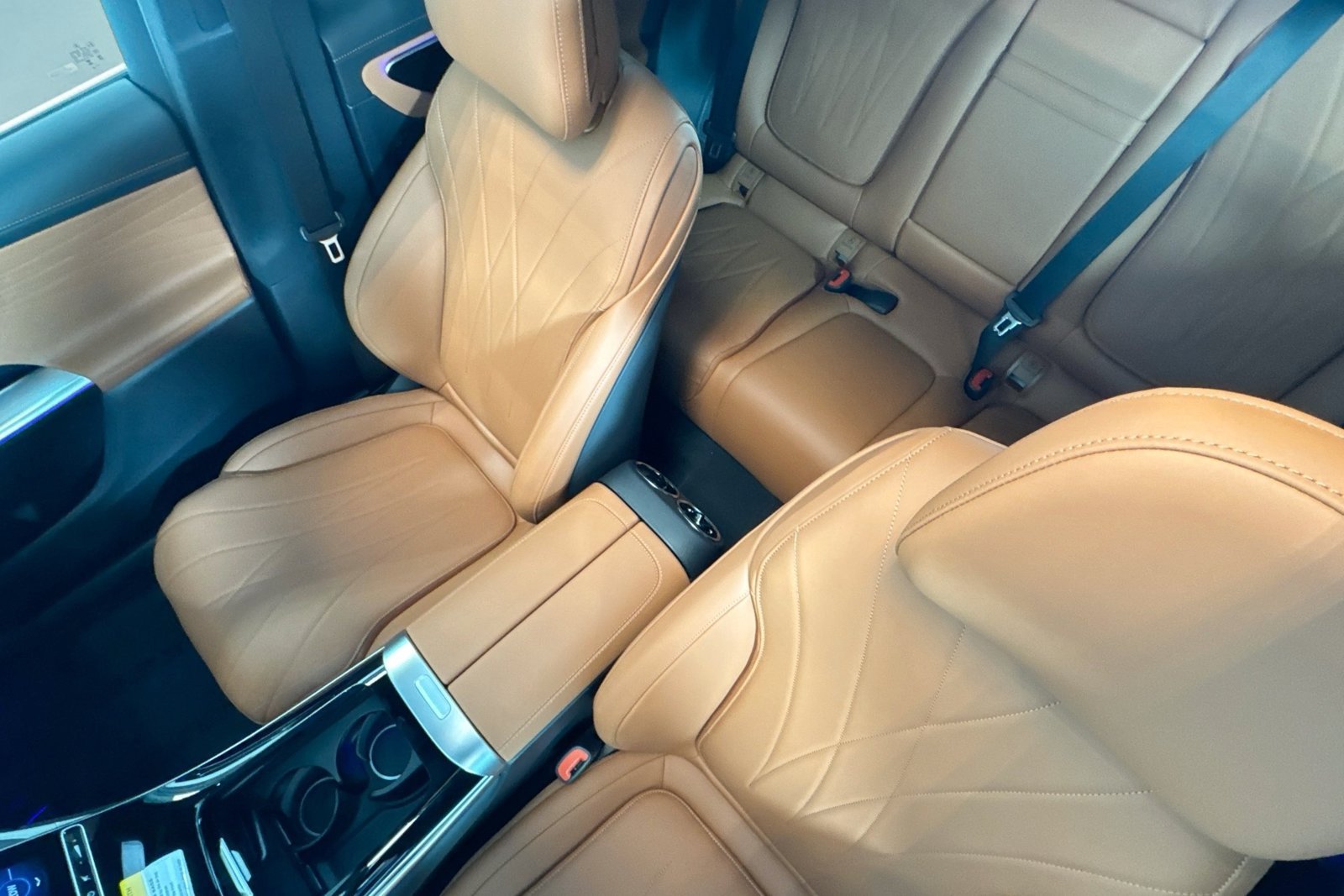 New 2026 Polar White Mercedes-Benz GLC 300 image 19