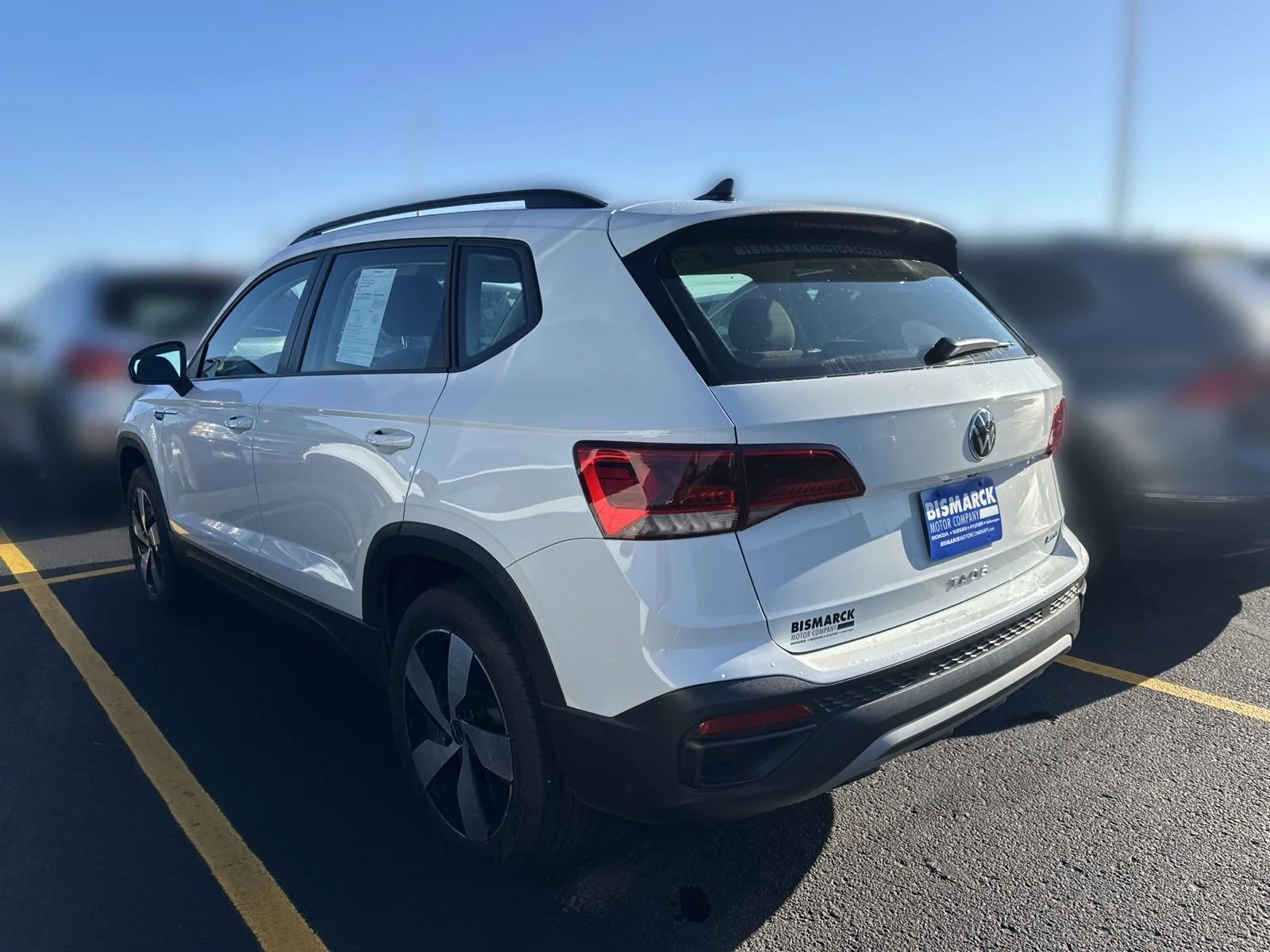 Certified Used 2024 White Volkswagen 1.5T S image 4