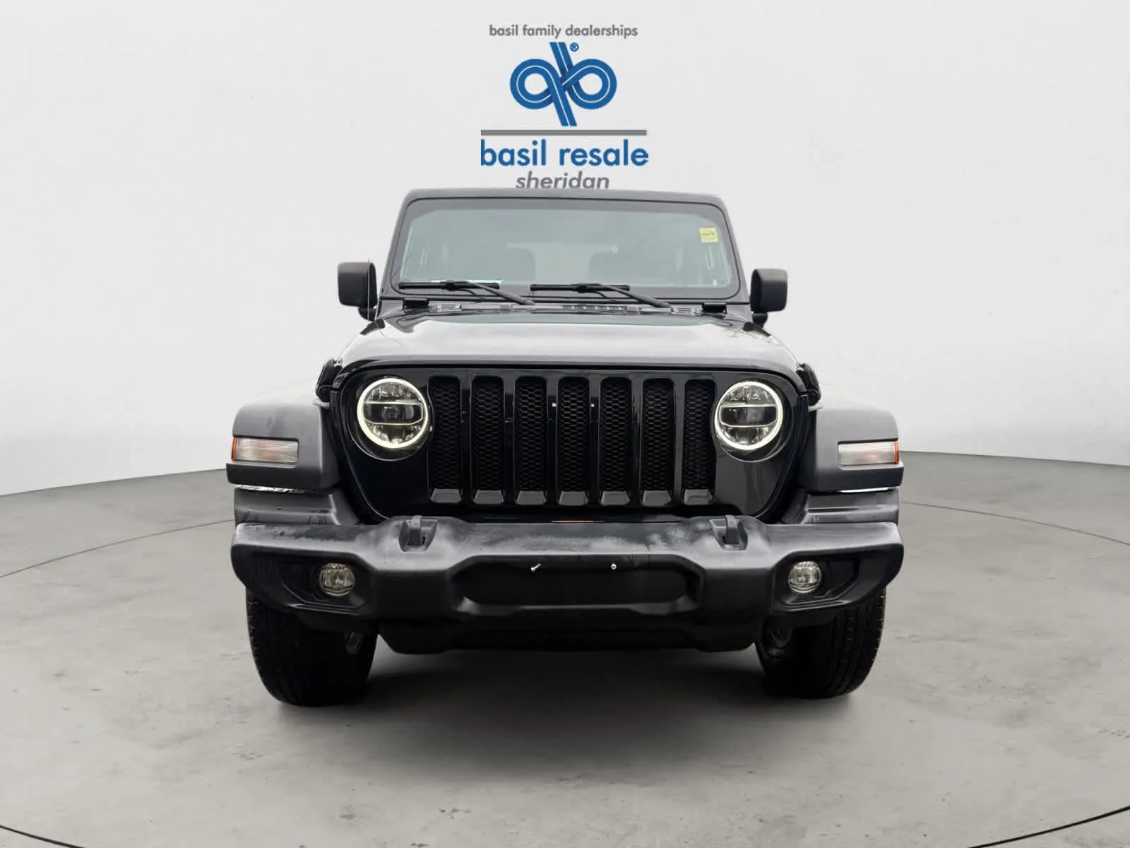 Used 2022 Black Clearcoat Jeep Sport S image 7