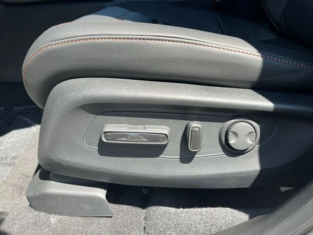 New 2026 Platinum White Pearl Honda Sport Touring image 16