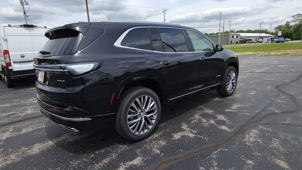 2026 Buick Enclave Avenir - Photo 8