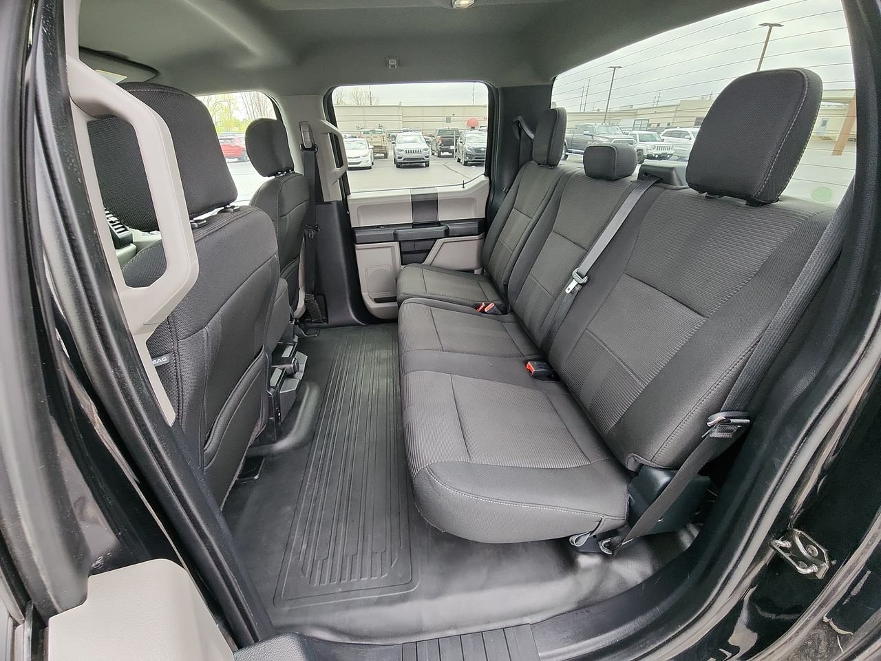 Used 2020 Black Ford XLT image 21