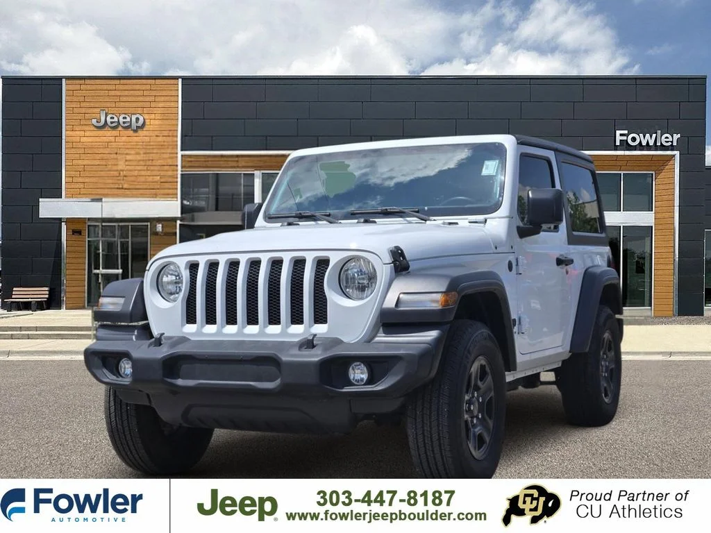 2023 Jeep Wrangler Sport's photo