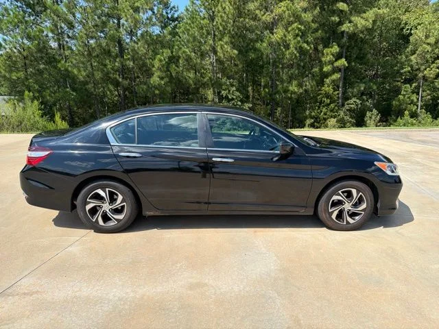 Used 2017 Crystal Black Pearl Honda LX image 9