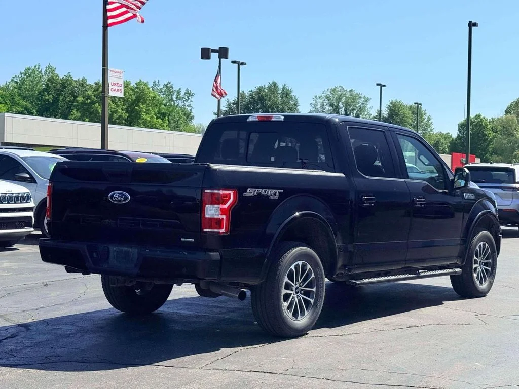 Used 2019 Black Ford XLT image 7