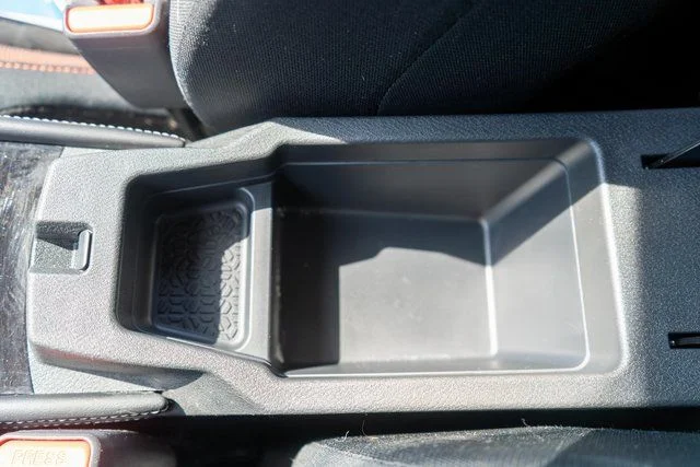 2023 Nissan Kicks SR - Photo 32