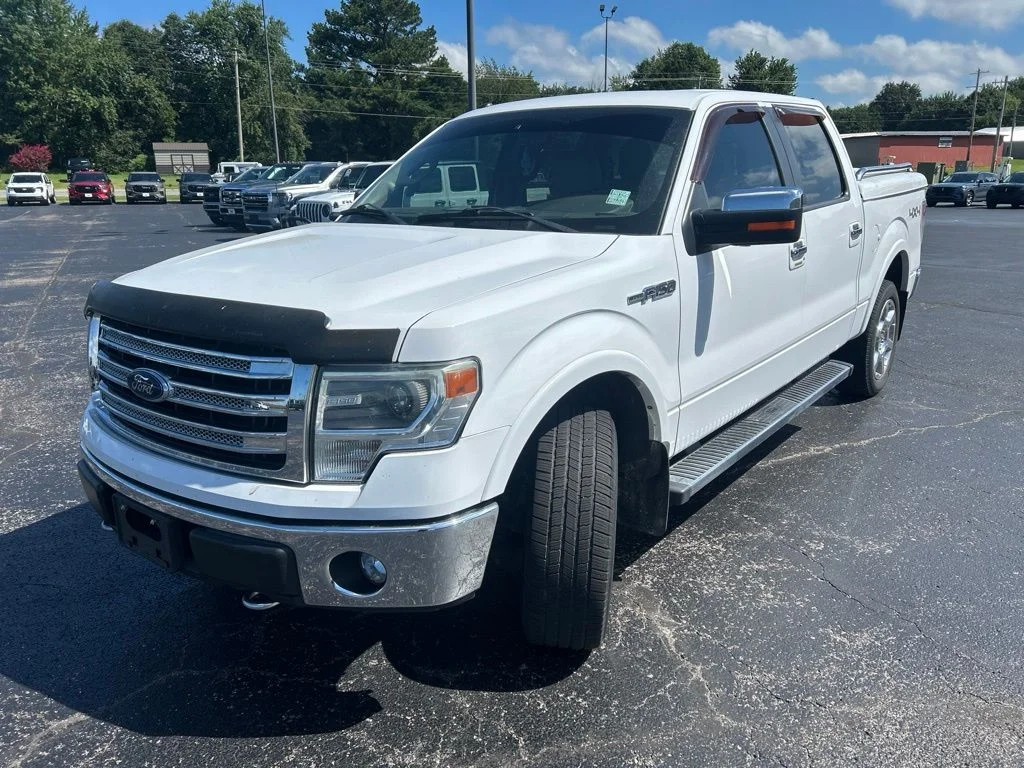 Used 2014 Oxford White Ford Lariat image 3