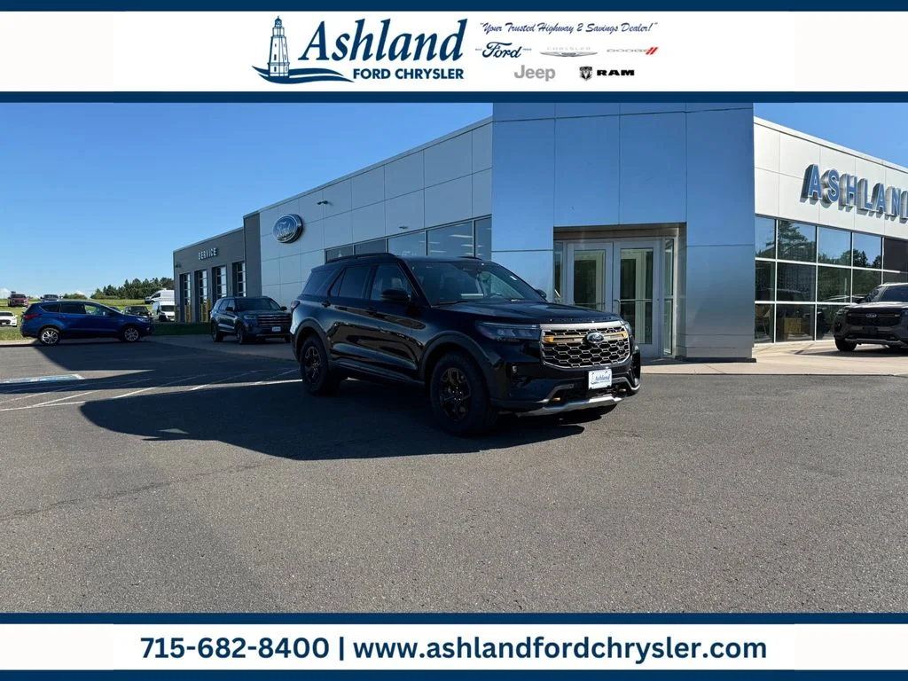 New 2026 Agate Black Metallic Ford Tremor® image 1