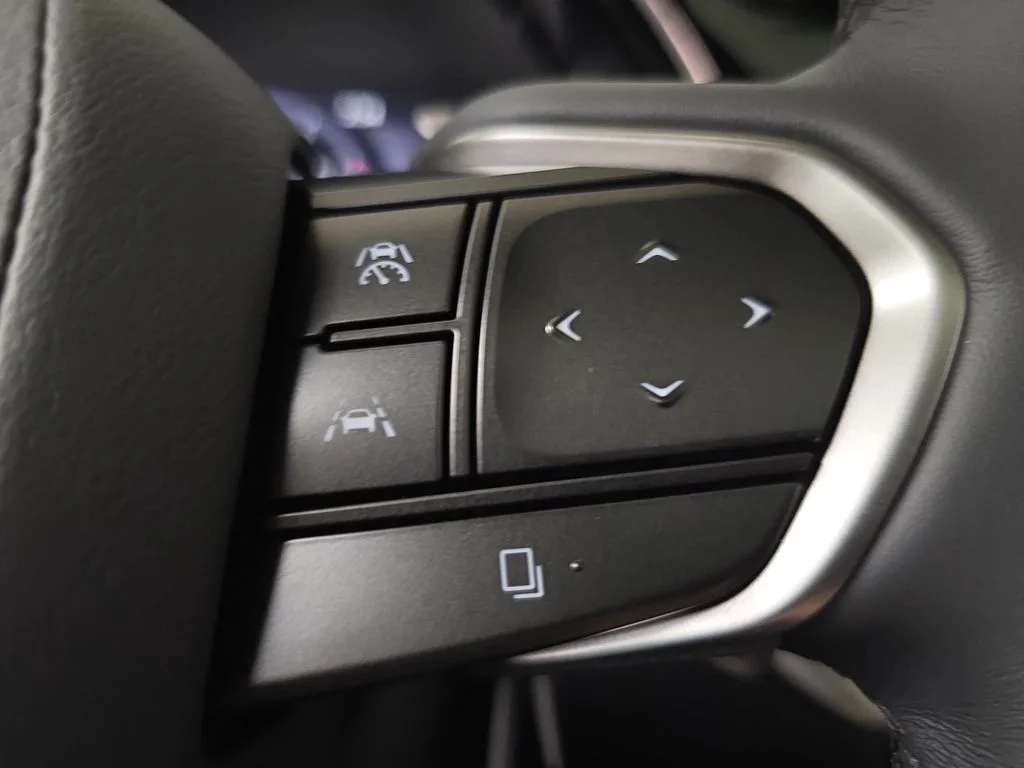 New 2026 Iridium Lexus PREMIUM PLUS image 18