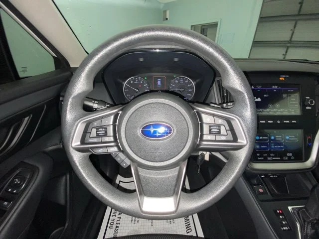 Used 2022 White Subaru 2.5i image 14
