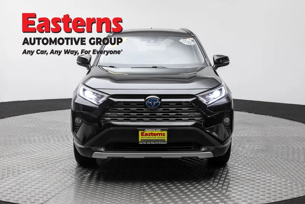 Used 2019 Black Toyota Limited image 2
