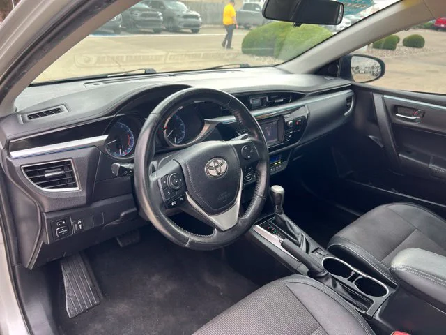 Used 2016 Silver Toyota S Plus image 9