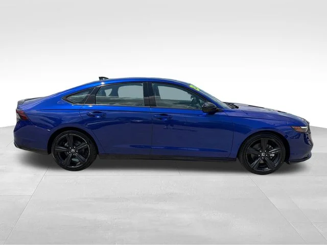 Used 2023 Blue Honda Sport-L image 8