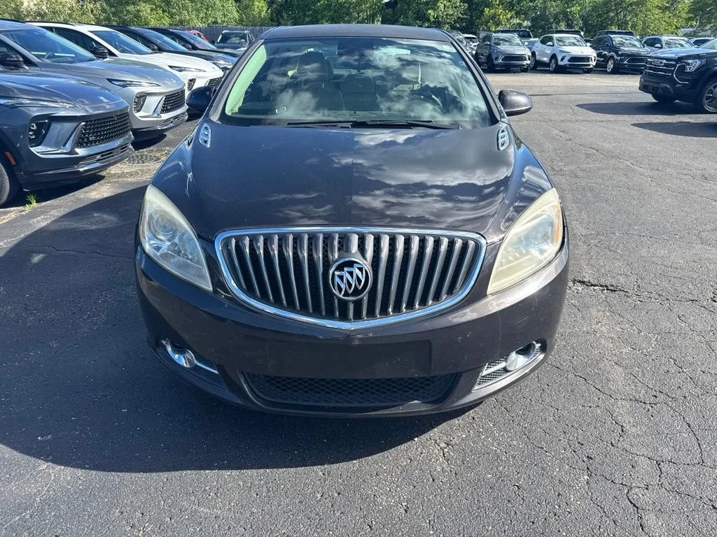 Used 2013 MOCHA BRONZE METALLIC Buick CASHMERE CLOTH SEAT image 3