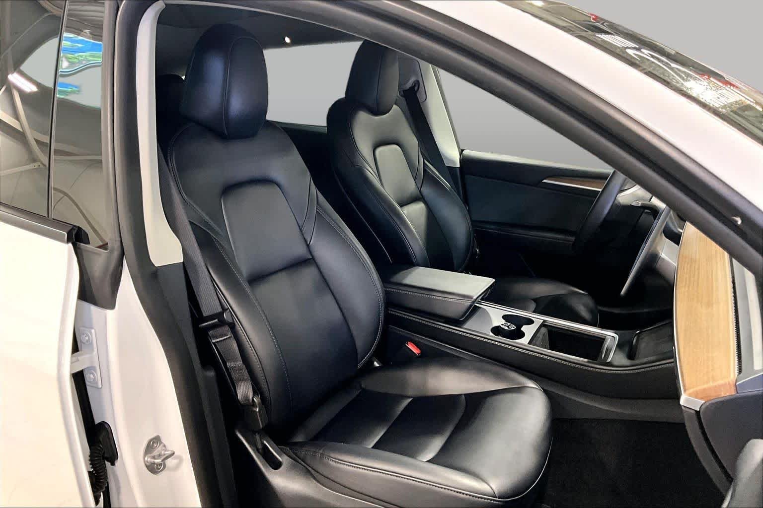 Pre-Owned 2023 Tesla Model Y