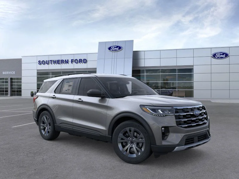 New 2026 Carbonized Gray Metallic Ford Active image 31